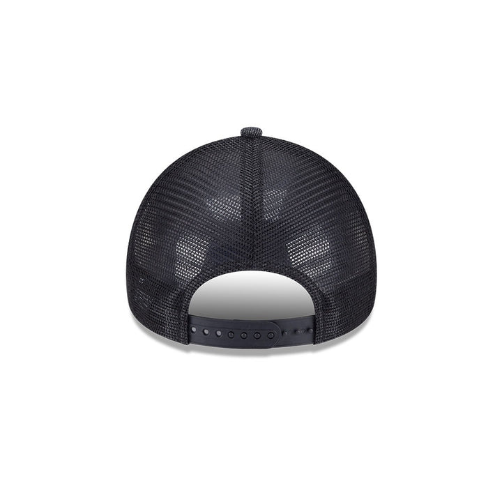 หมวกแก๊ป New Era รุ่น New York Yankees Washed Denim Black 9Forty A-Frame Trucker Cap
