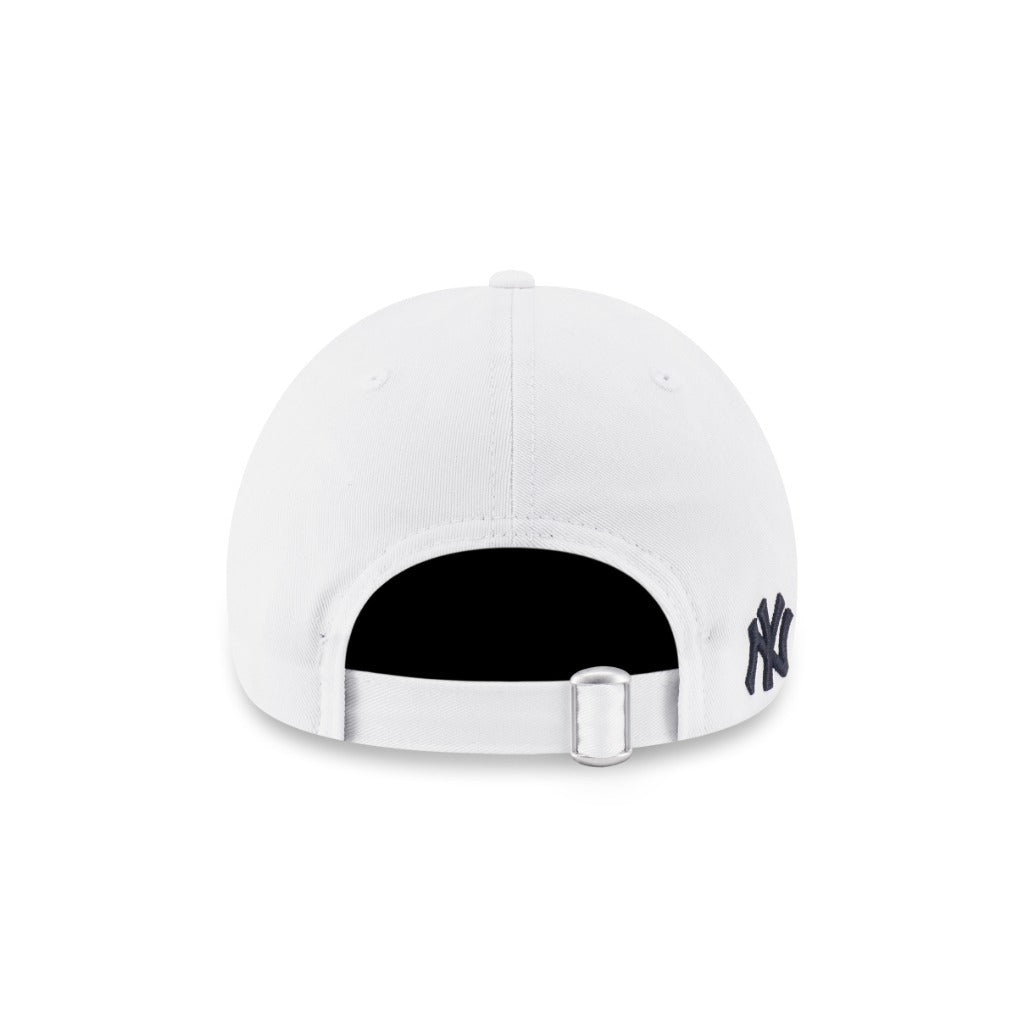 หมวกแก๊ป New Era รุ่น New York Yankees Spray Paint White 9Forty Unst Cap