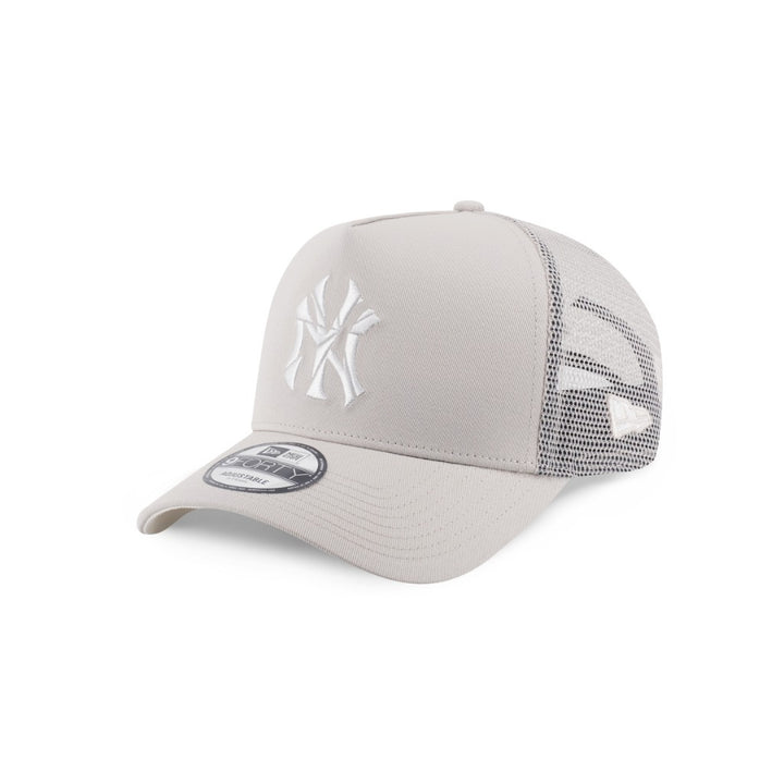 หมวกแก๊ป New Era รุ่น New York Yankees Shattered Logo Vintage Stone 9Forty A-Frame Trucker Cap