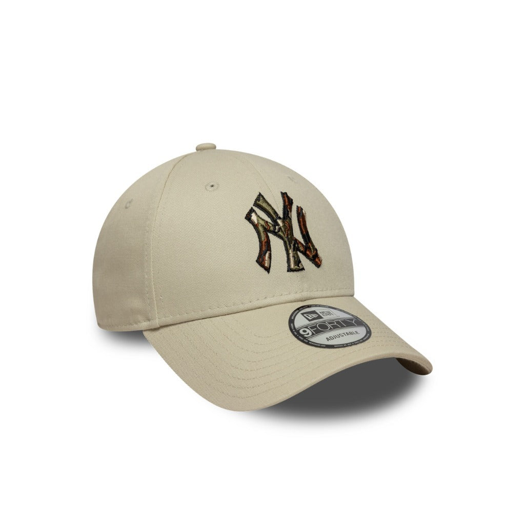 หมวกแก๊ป New Era รุ่น New York Yankees Outline Camo Stone 9Forty Cap