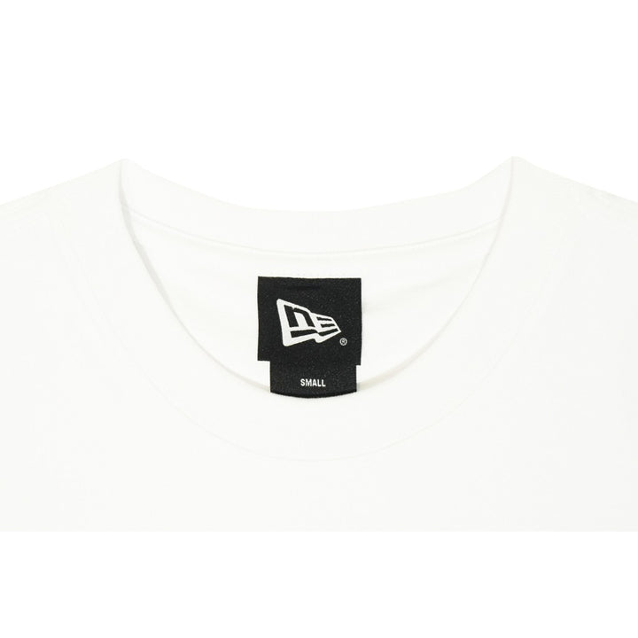 เสื้อยืดแขนสั้น New Era รุ่น New Era Spray Paint White Short Sleeve T-Shirt