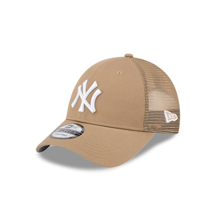 หมวกแก๊ป New Era รุ่น New York Yankees Classic Khaki 9Forty Trucker Cap