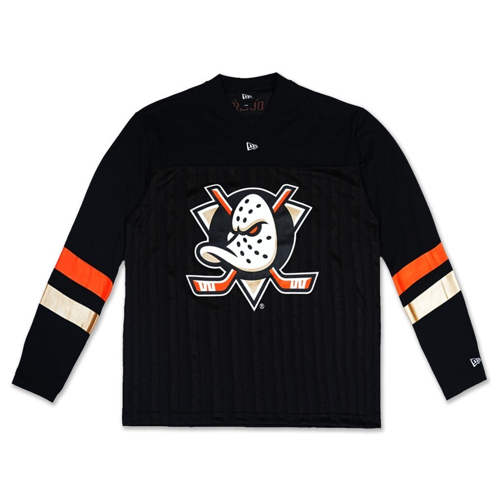 เสื้อยืดแขนยาว New Era รุ่น Anaheim Ducks NHL Fever Black Long Sleeve T-Shirt