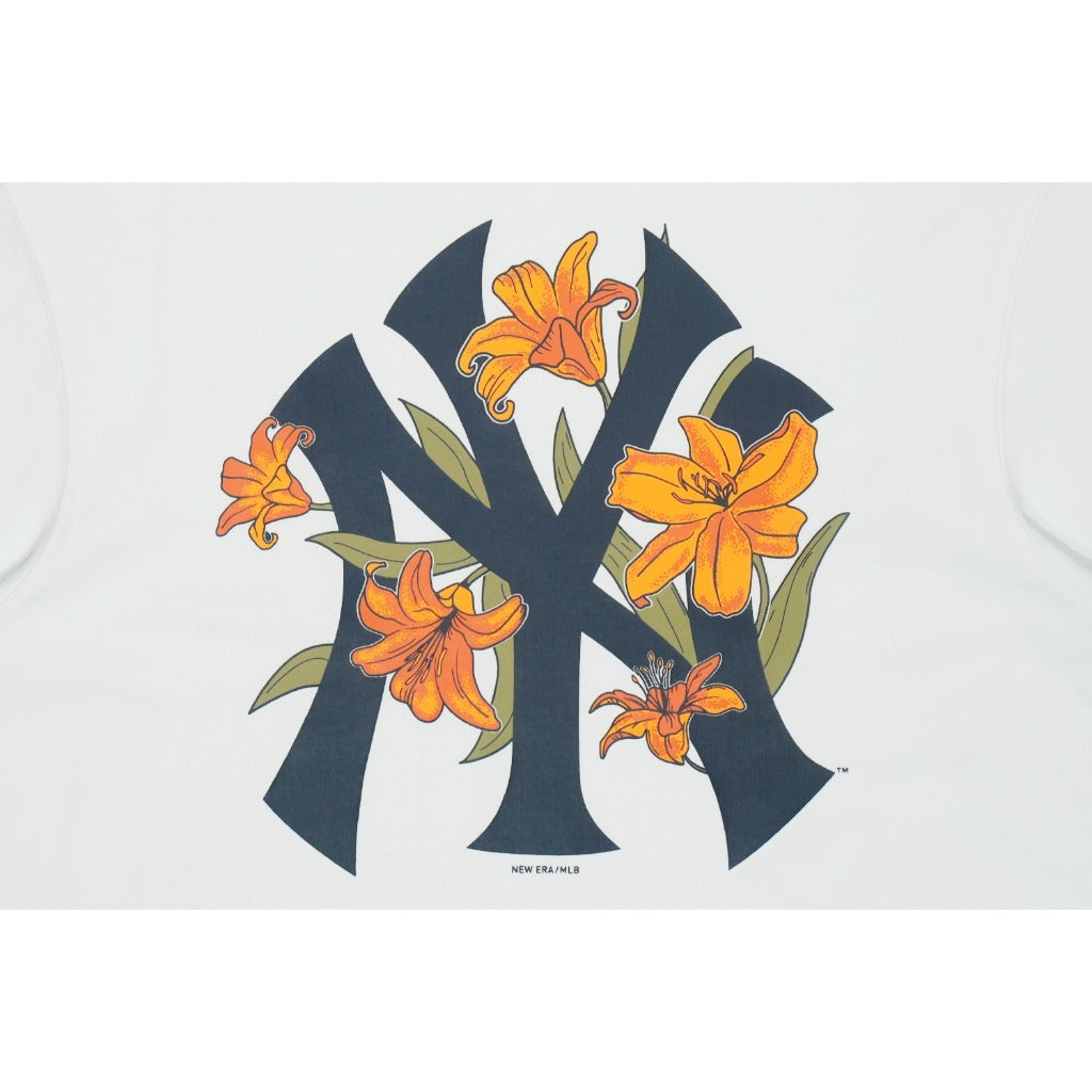 เสื้อยืดแขนสั้น New Era รุ่น New York Yankees Floral White Short Sleeve T-Shirt