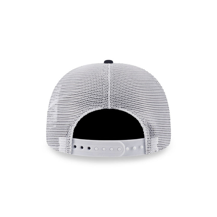 หมวกแก๊ป New Era รุ่น New Era Metal Badge Corduroy Black 9Forty A-Frame Trucker Cap