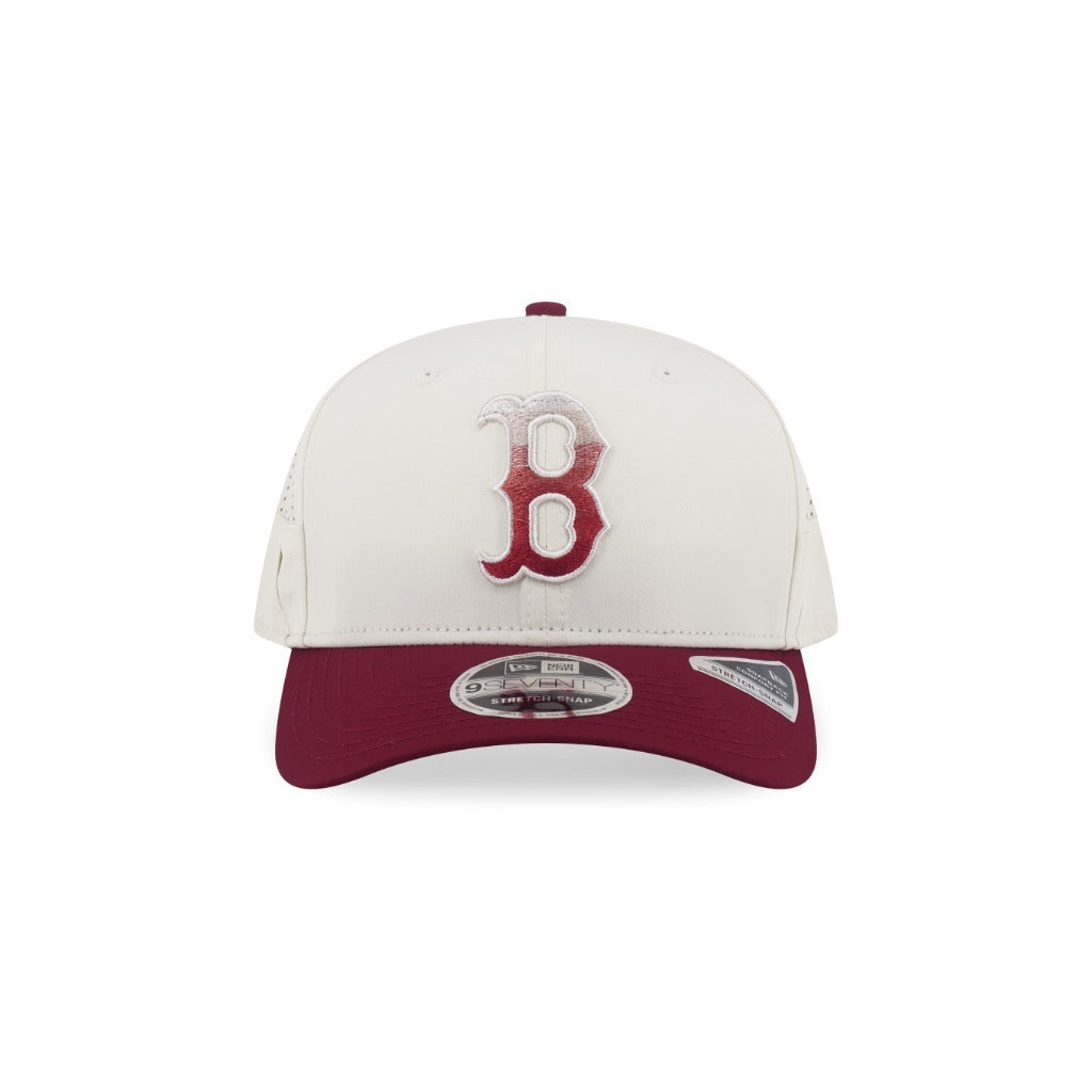 หมวกแก๊ป New Era รุ่น Boston Red Sox Gradient 2-Tone Cardinal Red Visor Chrome White 9Seventy Stretch Snap Cap