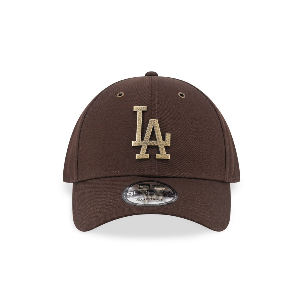 หมวกแก๊ป New Era รุ่น Los Angeles Dodgers Hammered Metal Bagde Walnut 9Forty Cap