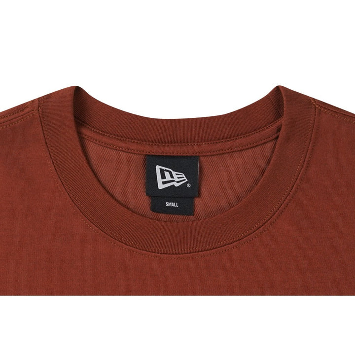 เสื้อโอเวอร์ไซส์ New Era รุ่น New Era Sugary Twist Deep Auburn Oversized Short Sleeve T-Shirt