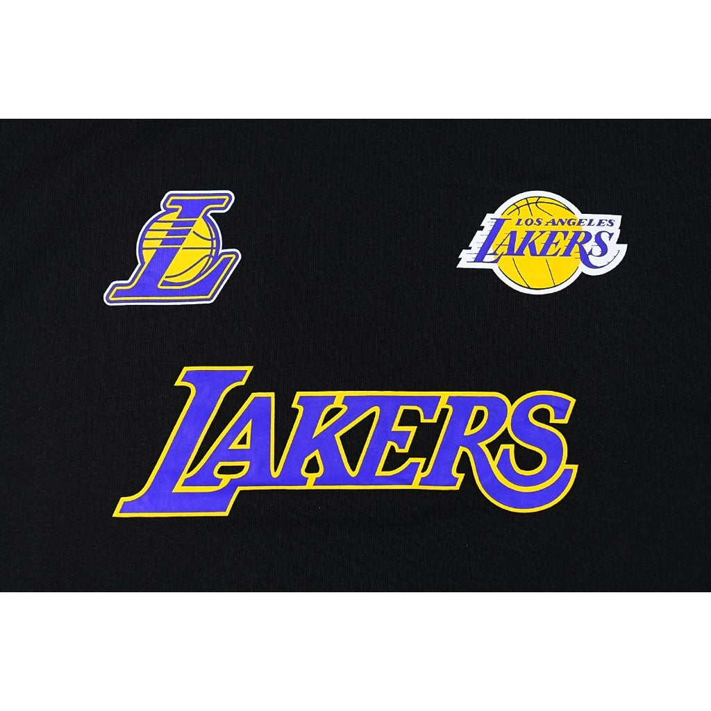เสื้อโอเวอร์ไซส์ New Era รุ่น Los Angeles Lakers Ne Fan Fam Black Oversized Short Sleeve T-Shirt
