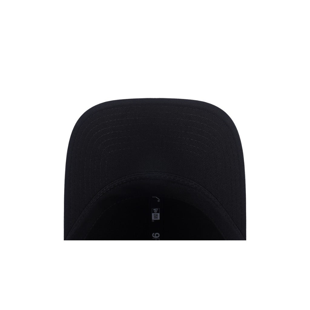 หมวกแก๊ป New Era รุ่น Chicago White Sox Spray Paint Black 9Forty Unst Cap