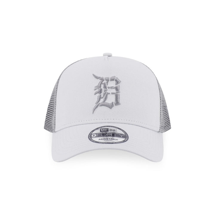 หมวกแก๊ป New Era รุ่น Detroit Tigers Shattered Logo Silver Snow 9Forty A-Frame Trucker Cap
