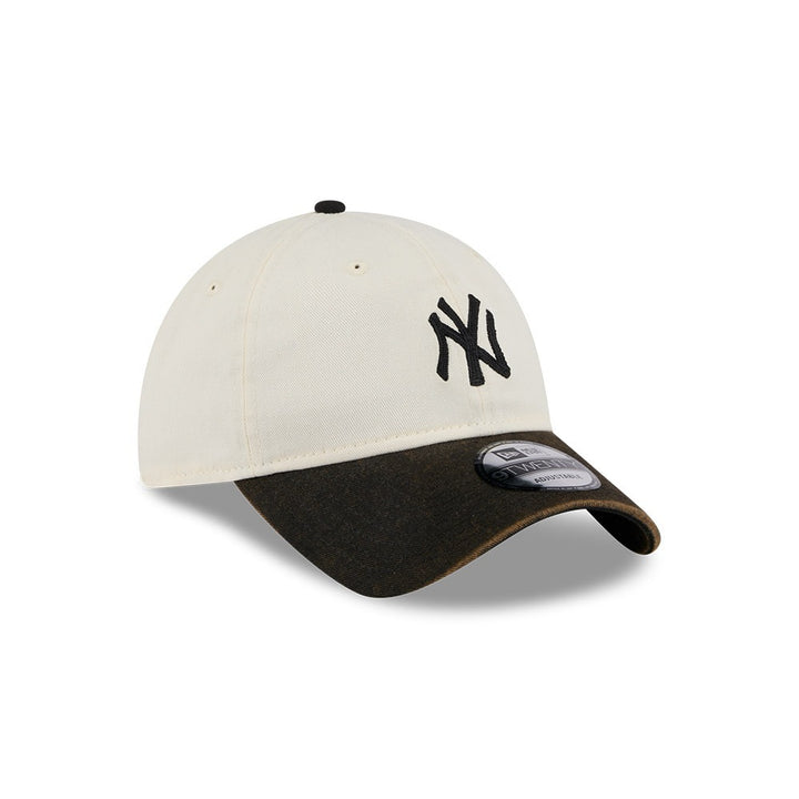 หมวกแก๊ป New Era รุ่น New York Yankees 2-Tone Black Visor Snow Wash Stone 9Twenty Cap
