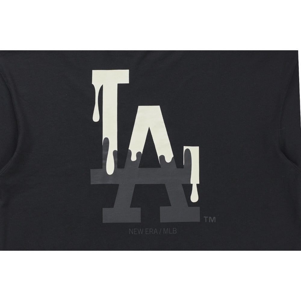 เสื้อโอเวอร์ไซส์ New Era รุ่น Los Angeles Dodgers Glow In The Dark Black Oversized Short Sleeve T-Shirt