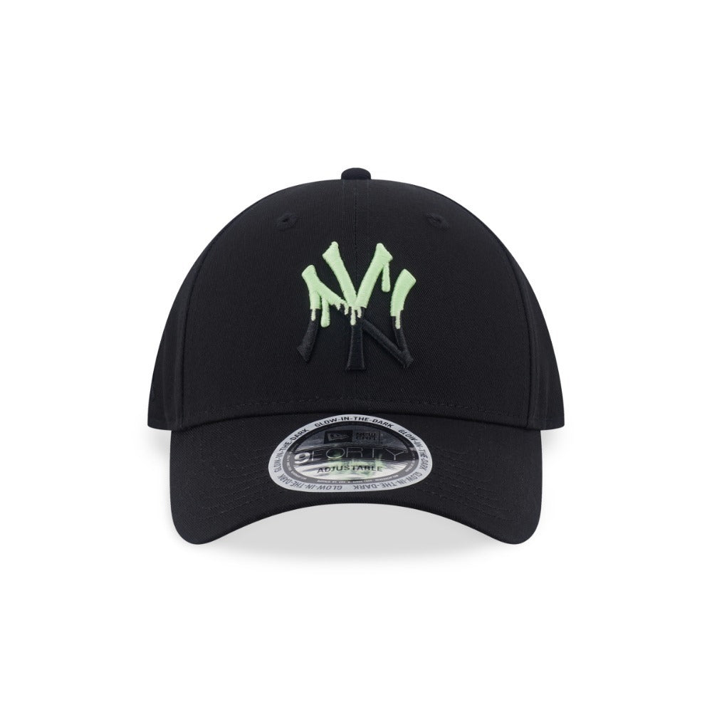หมวกแก๊ป New Era รุ่น New York Yankees Glow In The Dark Black 9Forty Cap