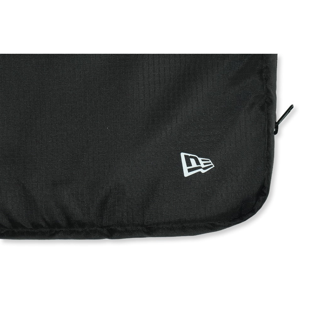 กระเป๋าเป้ New Era รุ่น New Era Travel Era Black Packable Backpack