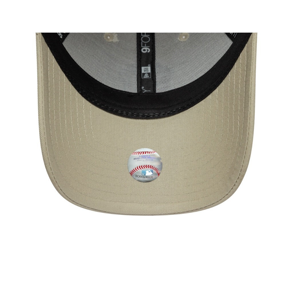 หมวกแก๊ป New Era รุ่น New York Yankees Outline Camo Stone 9Forty Cap