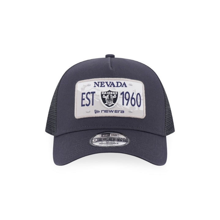 หมวกแก๊ป New Era รุ่น Las Vegas Raiders License Plate Graphite 9Forty A-Frame Trucker Cap