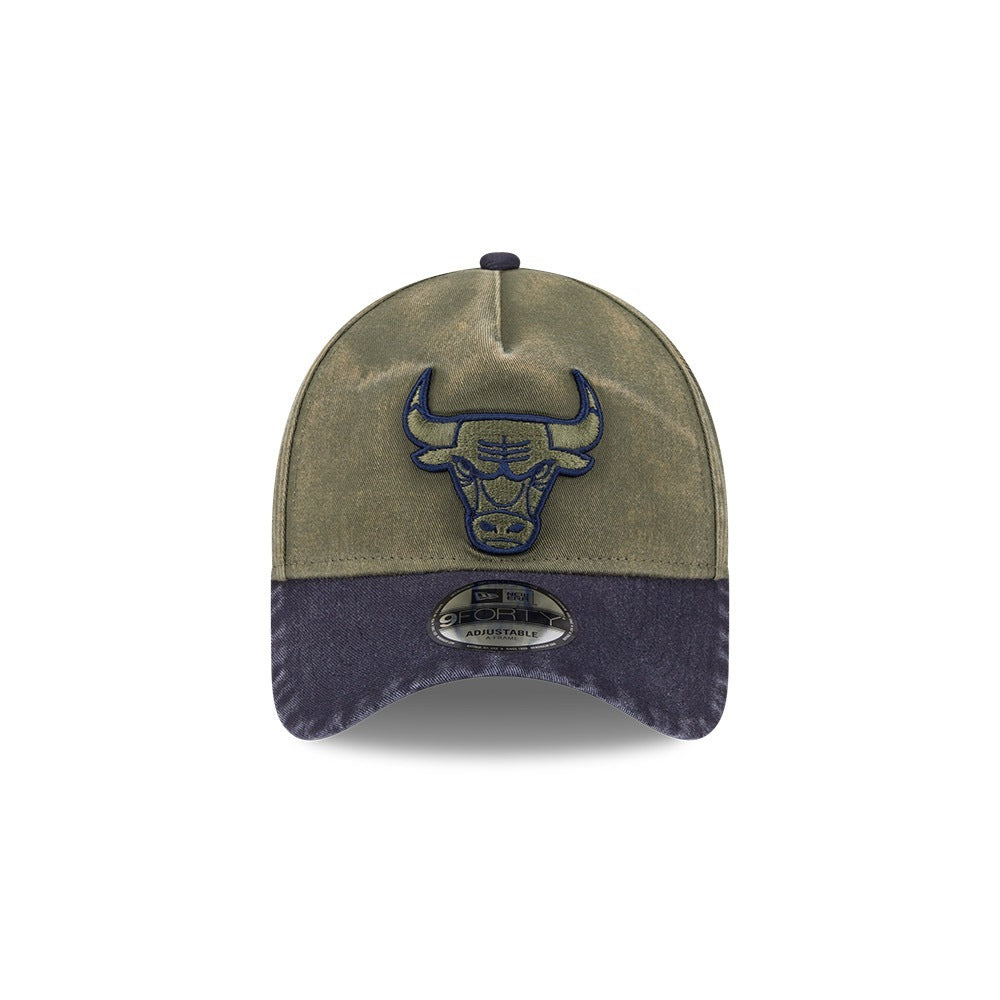 หมวกแก๊ป New Era รุ่น Chicago Bulls 2-Tone Navy Visor Washed New Olive 9Forty A-Frame Cap