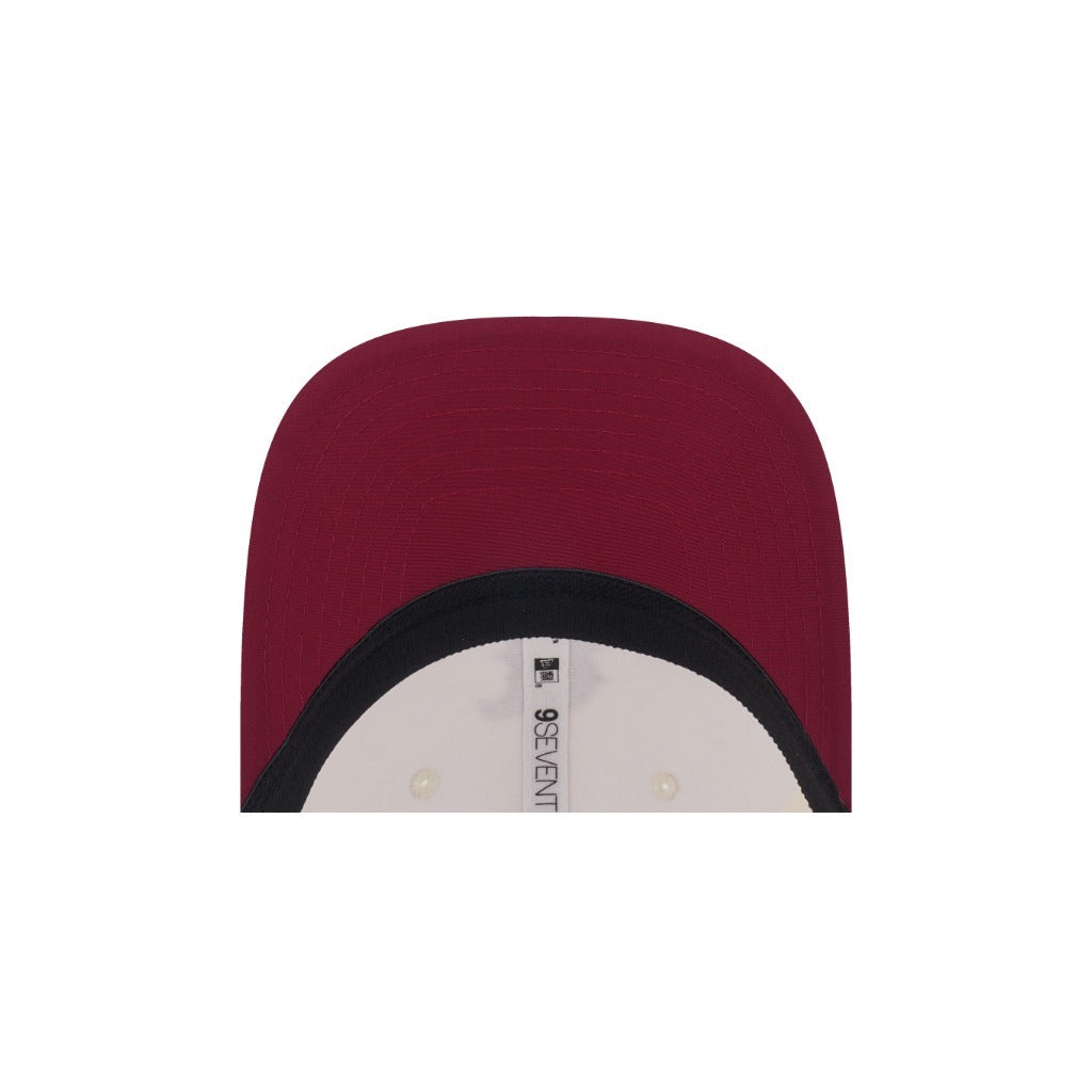 หมวกแก๊ป New Era รุ่น Boston Red Sox Gradient 2-Tone Cardinal Red Visor Chrome White 9Seventy Stretch Snap Cap