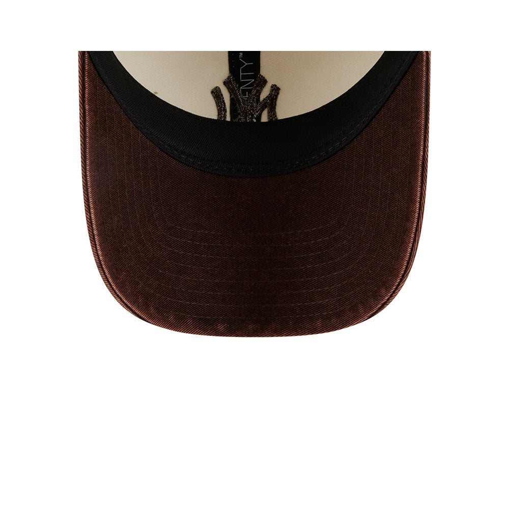 หมวกแก๊ป New Era รุ่น New York Yankees 2-Tone Burnt Wood Visor Snow Wash Stone 9Twenty Cap