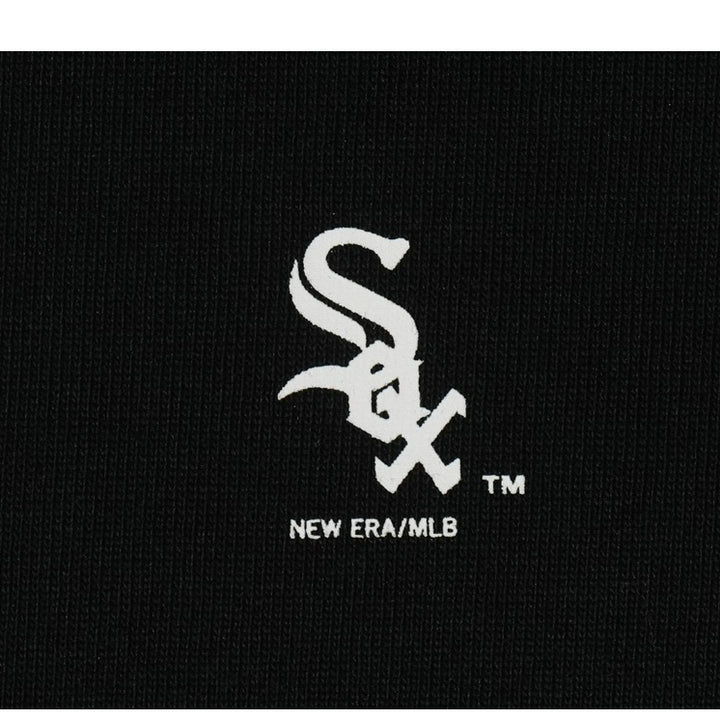 เสื้อยืดแขนสั้น New Era รุ่น Chicago White Sox Spray Paint Black Short Sleeve T-Shirt