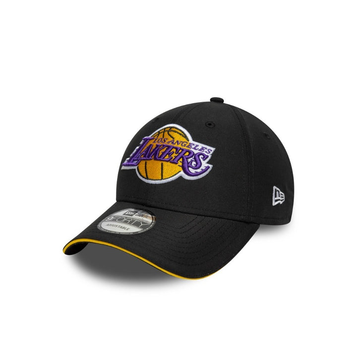 หมวกแก๊ป New Era รุ่น Los Angeles Lakers Microfibre Ultra-Lightweight Black 9Forty Cap