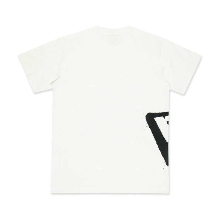 เสื้อยืดแขนสั้น New Era รุ่น New Era Spray Paint White Short Sleeve T-Shirt