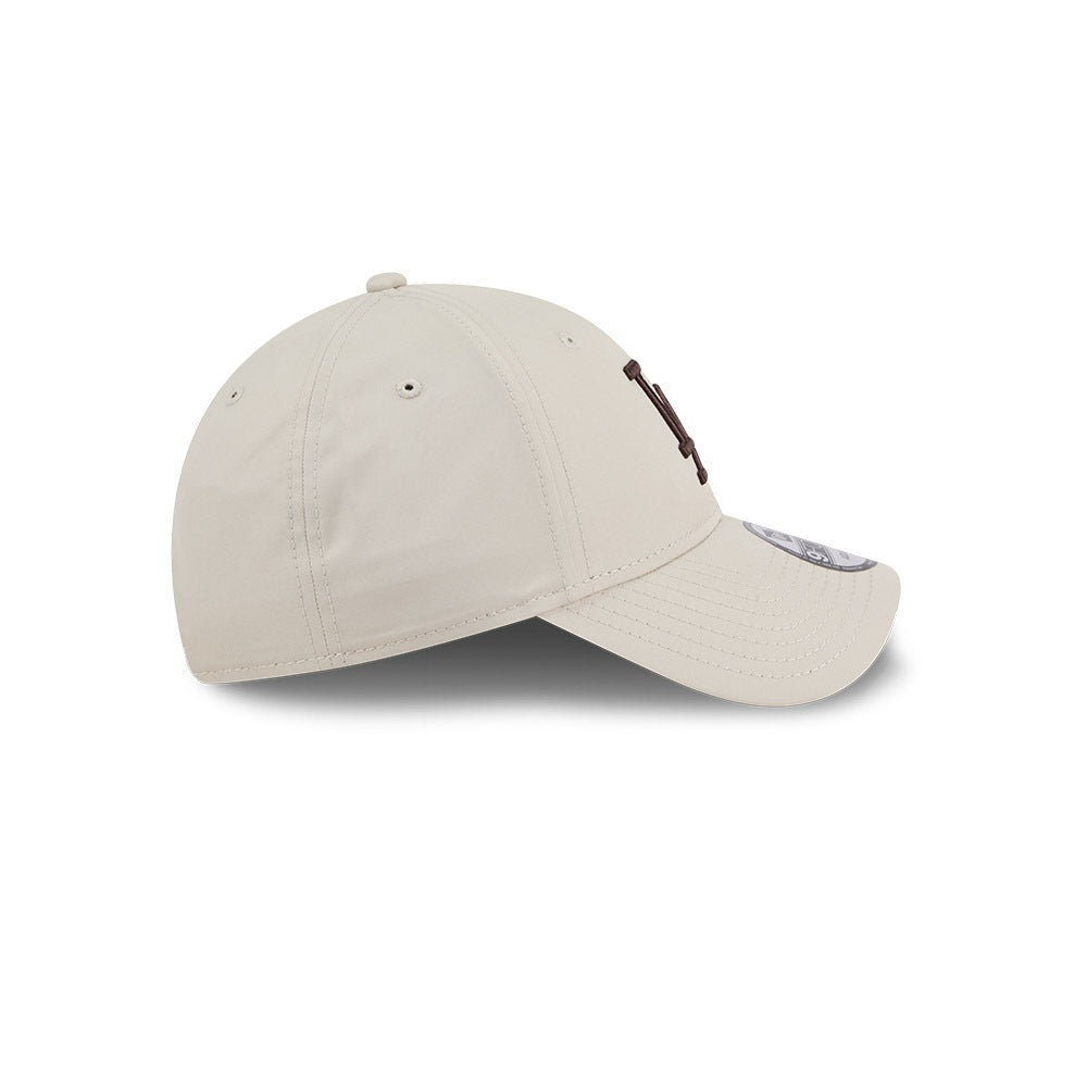 หมวกแก๊ป New Era รุ่น New York Yankees Earthtone Stone 9Forty Cap