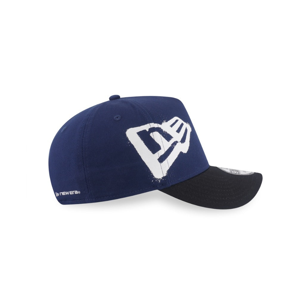 หมวกแก๊ป New Era รุ่น New Era Spray Paint 2-Tone Black Visor Oceanside Blue 9Forty A-Frame Cap