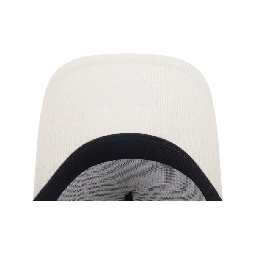 หมวกแก๊ป New Era รุ่น Atlanta Braves Shattered Logo Vintage Stone 9Forty A-Frame Trucker Cap