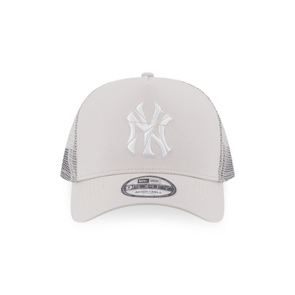 หมวกแก๊ป New Era รุ่น New York Yankees Shattered Logo Vintage Stone 9Forty A-Frame Trucker Cap
