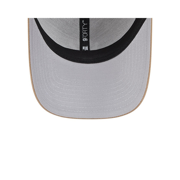 หมวกแก๊ป New Era รุ่น New York Yankees Classic Khaki 9Forty Trucker Cap