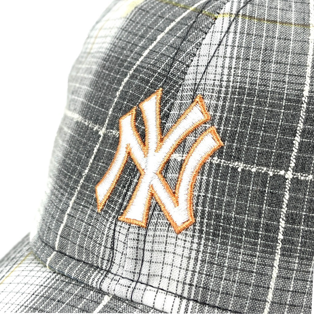 หมวกแก๊ป New Era รุ่น New York Yankees Ombre Check Gray 9Twenty Cap
