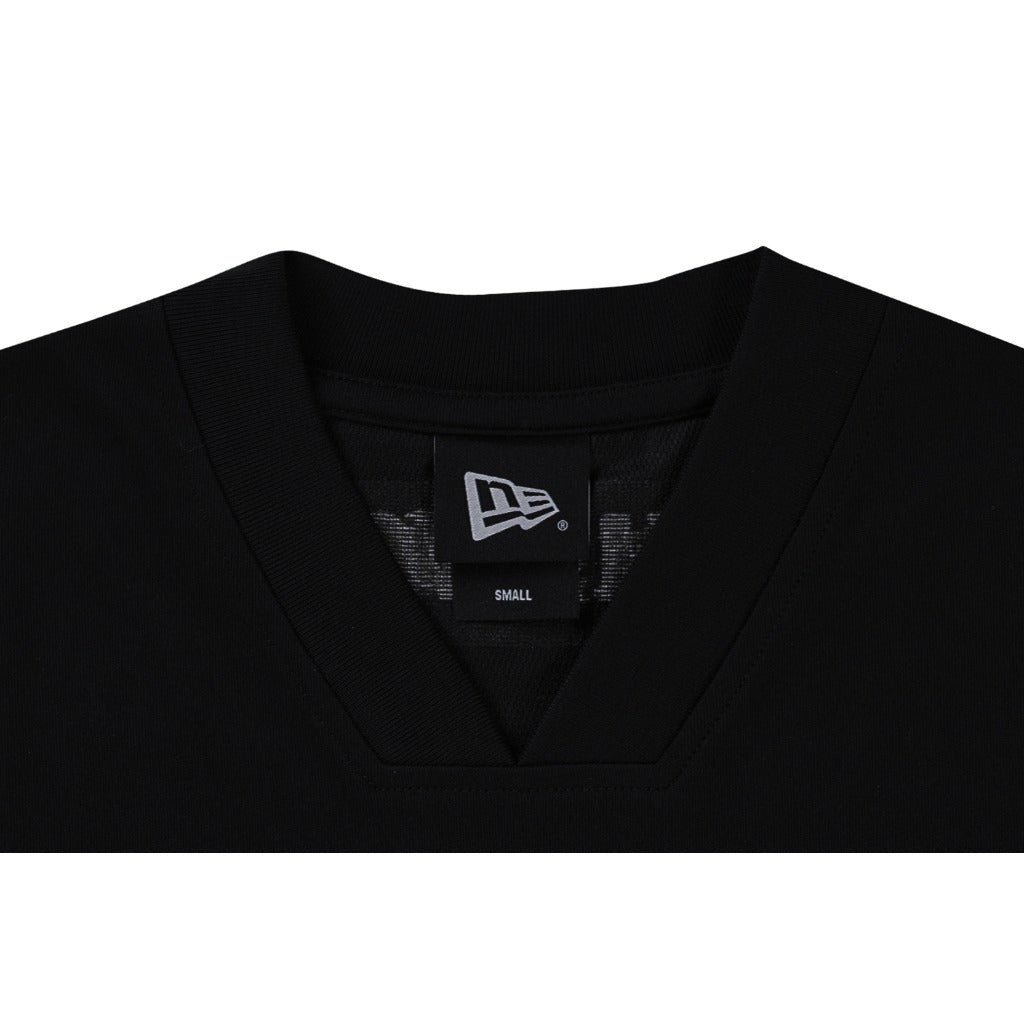 เสื้อยืดแขนยาว New Era รุ่น Los Angeles Kings NHL Fever Black Long Sleeve T-Shirt