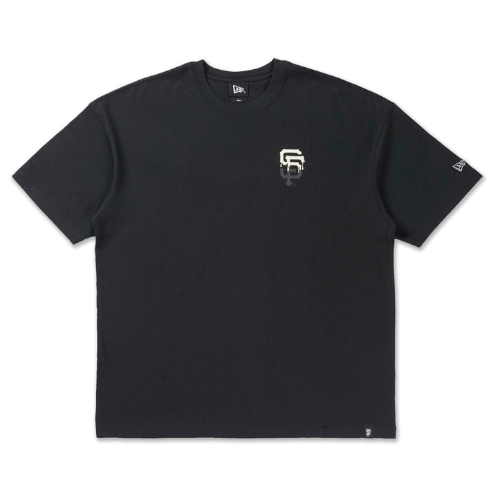 เสื้อโอเวอร์ไซส์ New Era รุ่น San Francisco Giants Glow In The Dark Black Oversized Short Sleeve T-Shirt