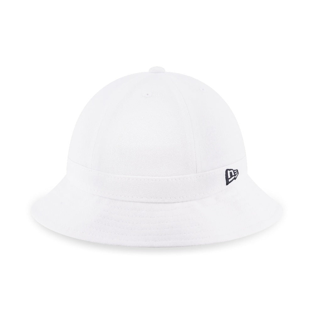 หมวก EXPLORER ESSENTIAL WHITE